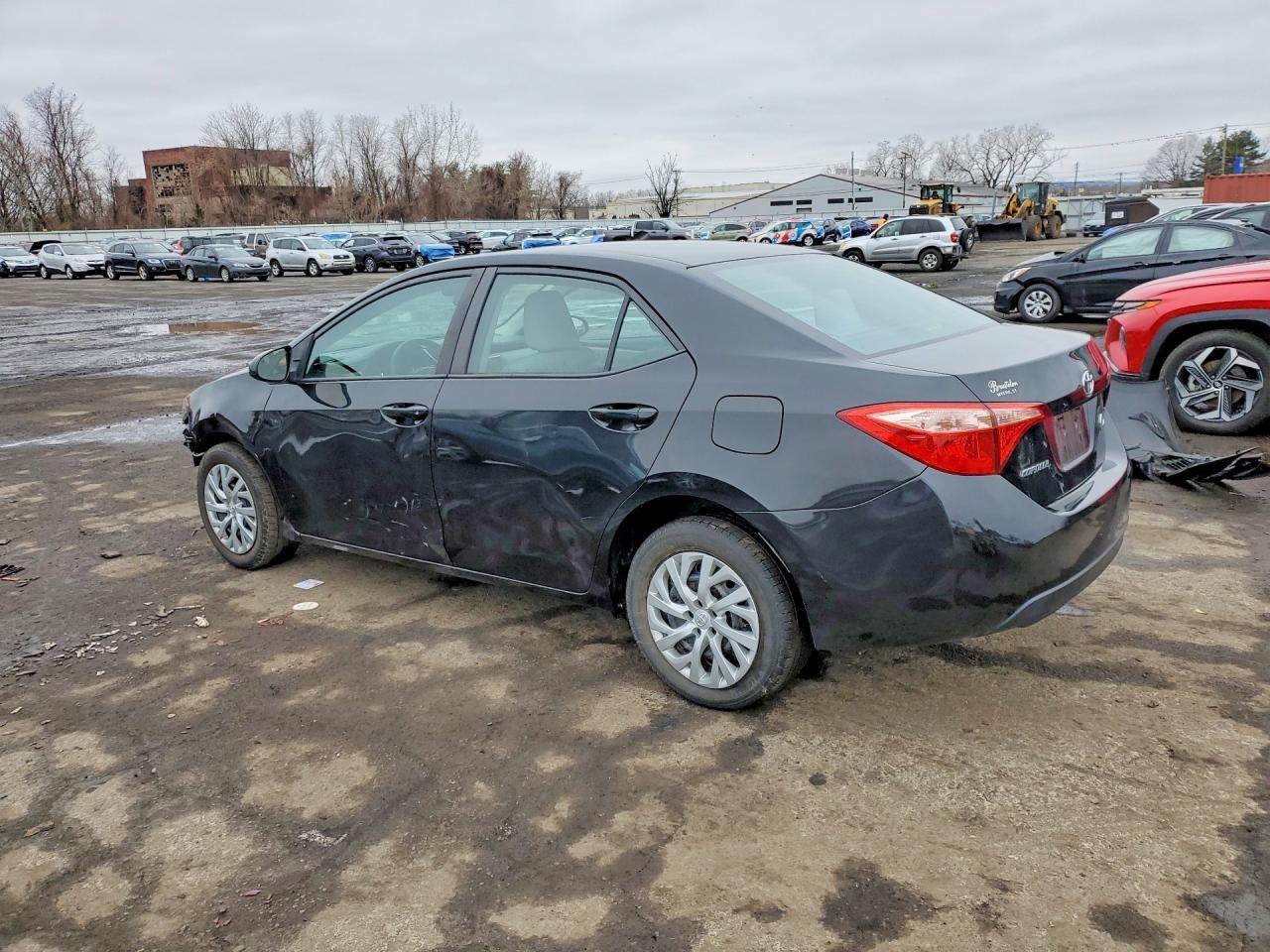 2017 TOYOTA COROLLA