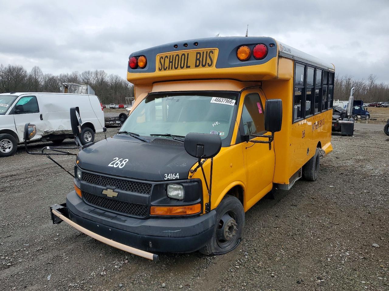 2016 CHEVROLET Express 3500