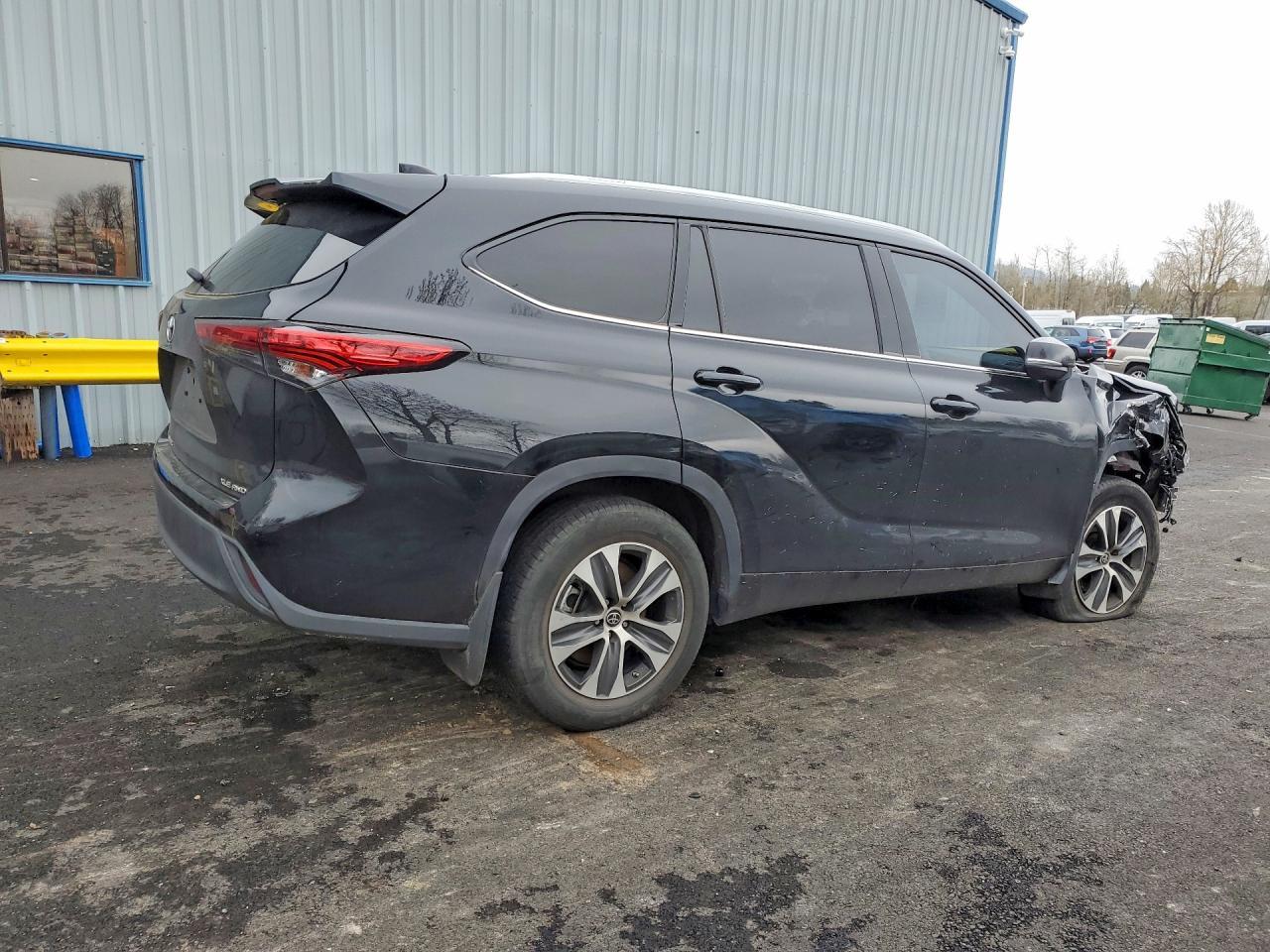 2022 TOYOTA HIGHLANDER