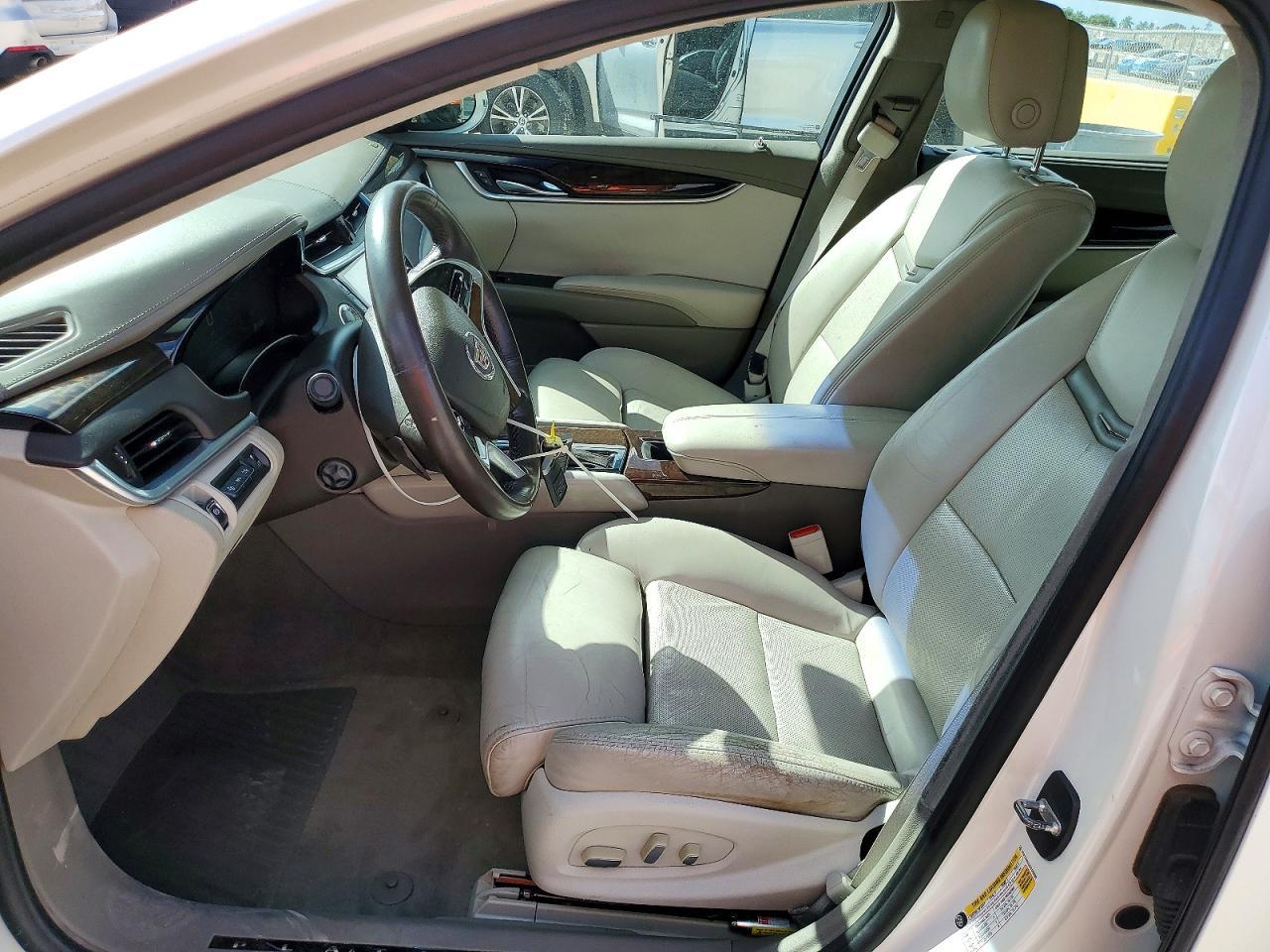 2013 CADILLAC XTS