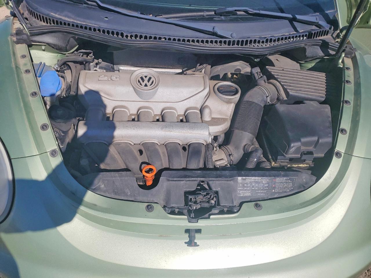 2009 VOLKSWAGEN Beetle