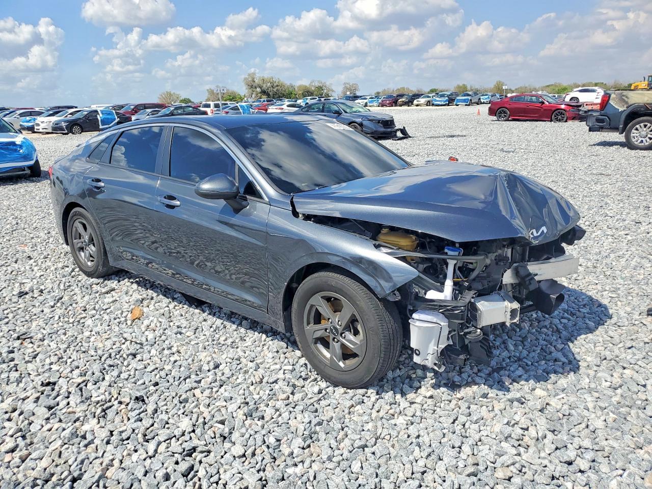 2023 KIA K5