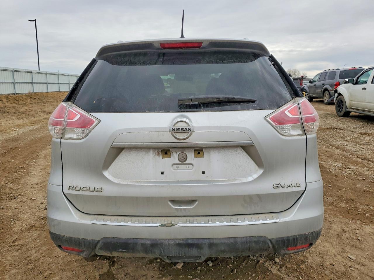 2016 NISSAN ROGUE