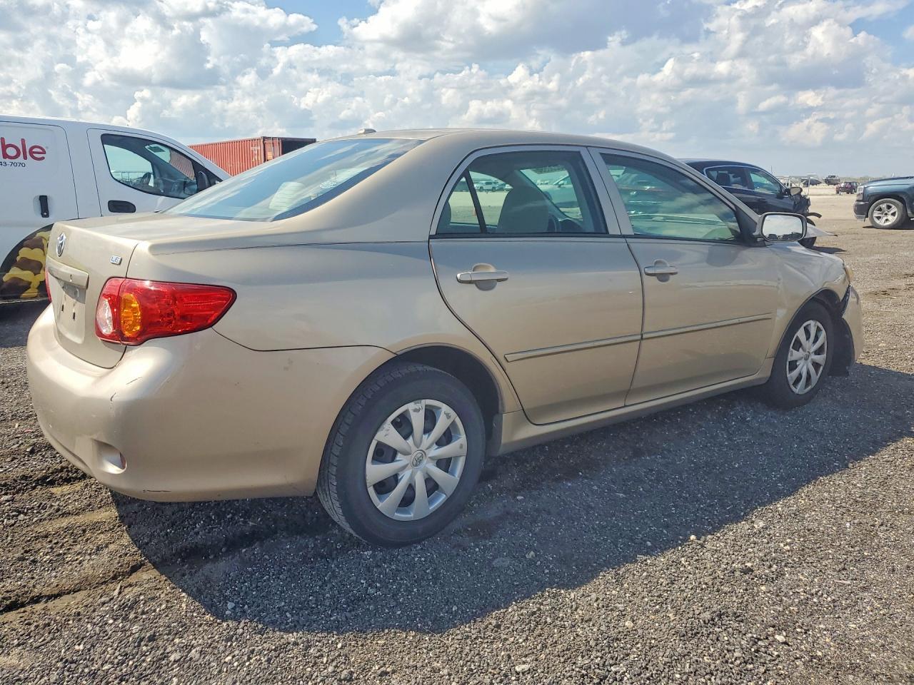 2010 TOYOTA COROLLA