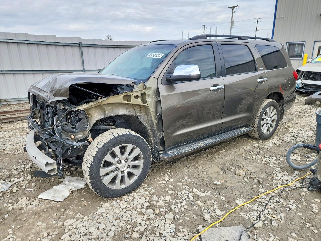 2014 TOYOTA Sequoia