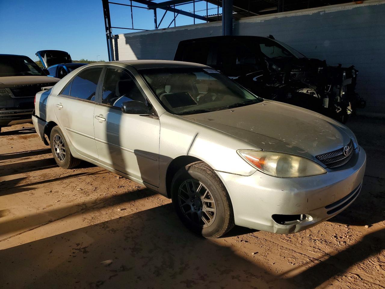 2004 TOYOTA CAMRY