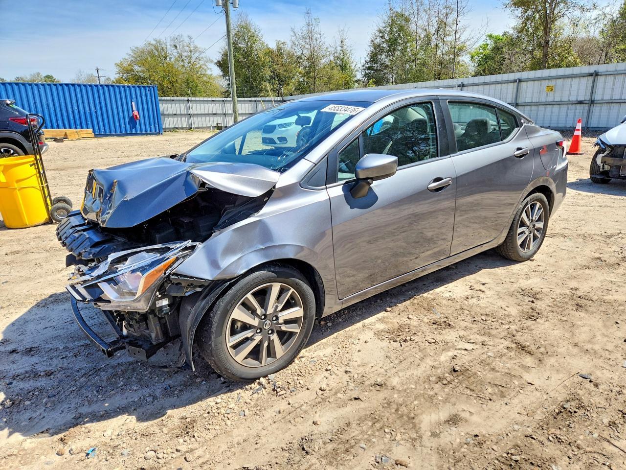 2022 NISSAN VERSA