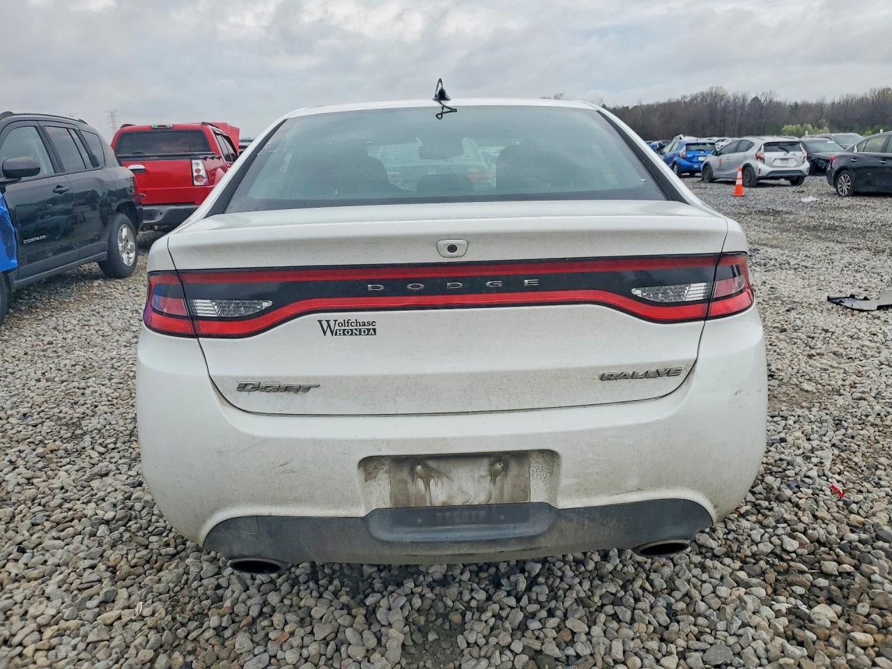 2013 DODGE Dart