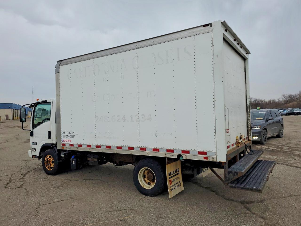 2014 ISUZU NPR