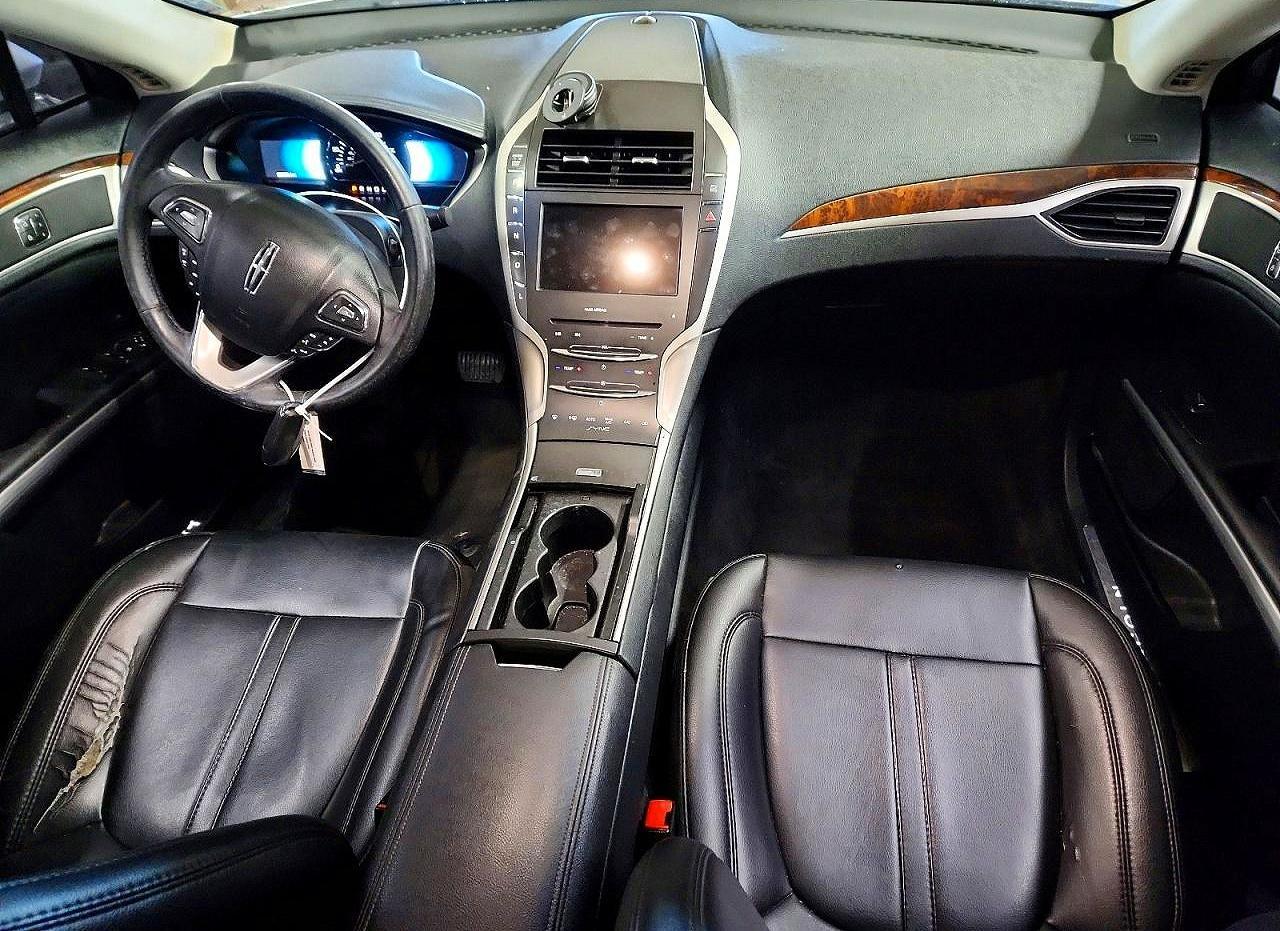 2016 LINCOLN MKZ