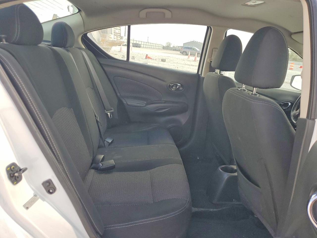 2018 NISSAN VERSA