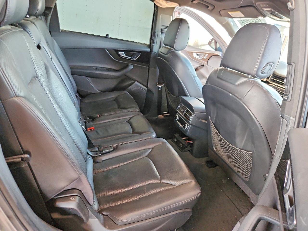 2017 AUDI Q7