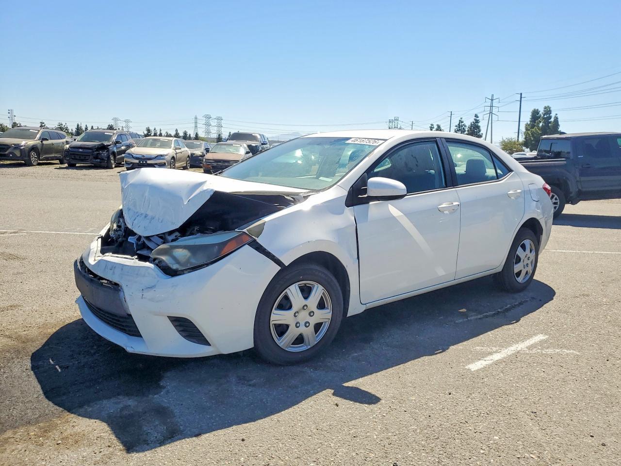 2015 TOYOTA COROLLA