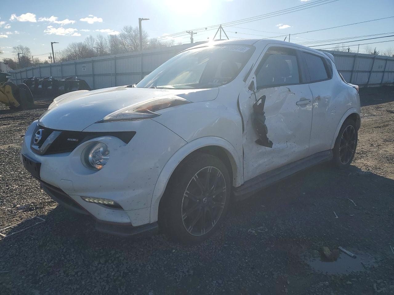 2015 NISSAN Juke