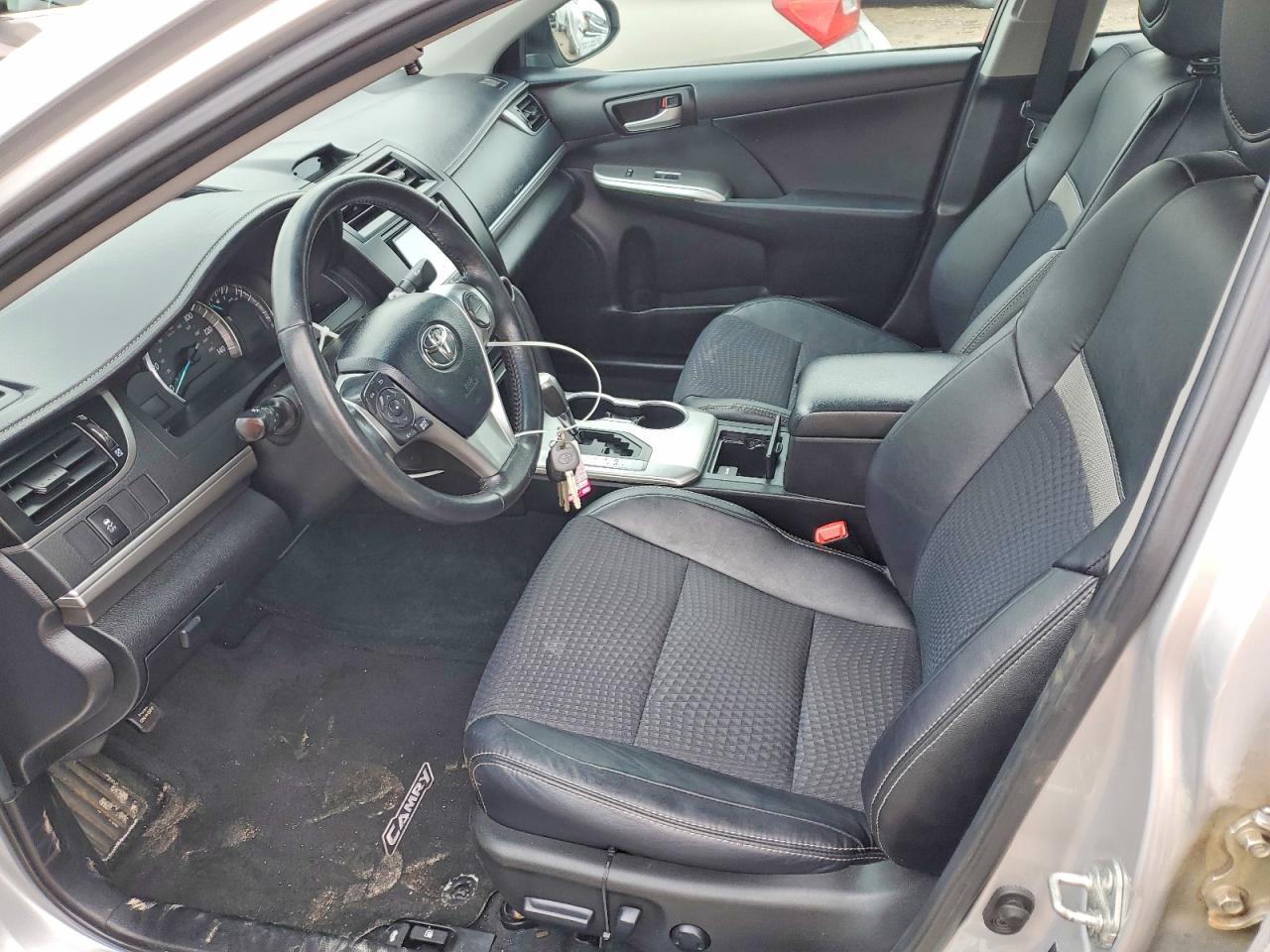 2013 TOYOTA CAMRY