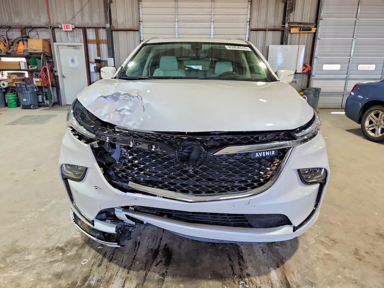 2022 BUICK ENCLAVE AVENIR