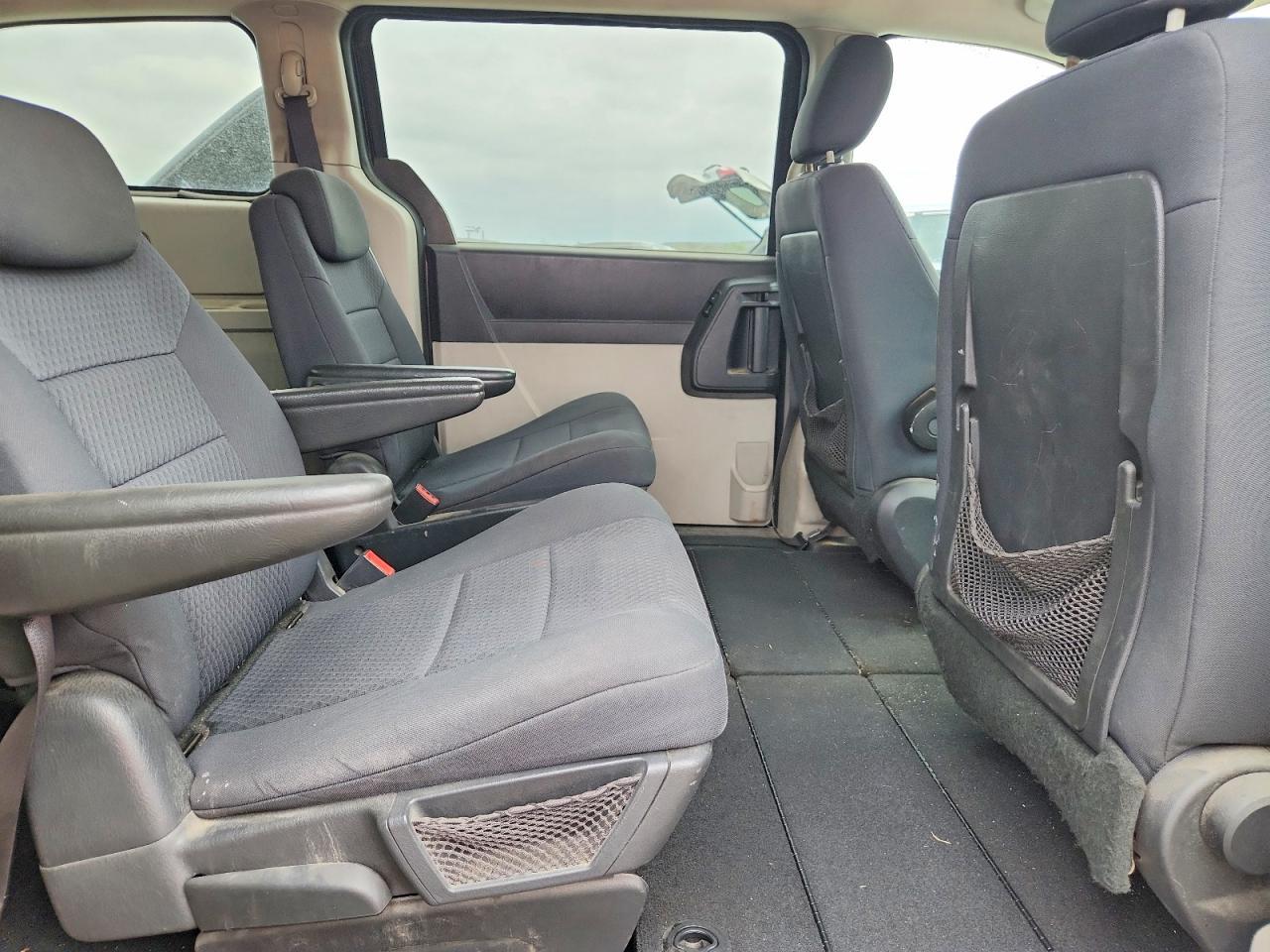 2010 DODGE CARAVAN