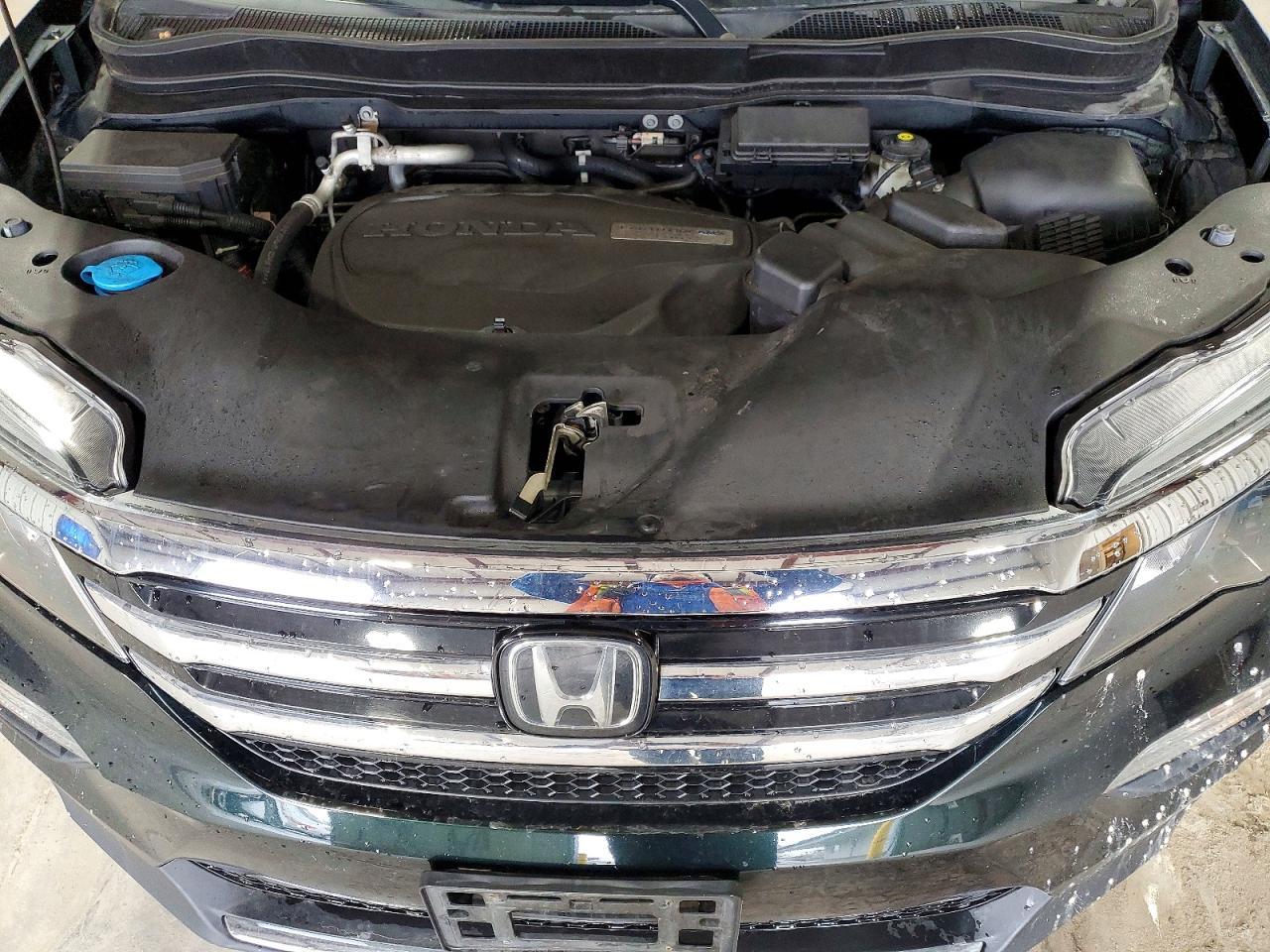 2016 HONDA PILOT