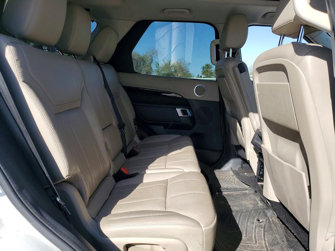 2020 LAND ROVER Discovery