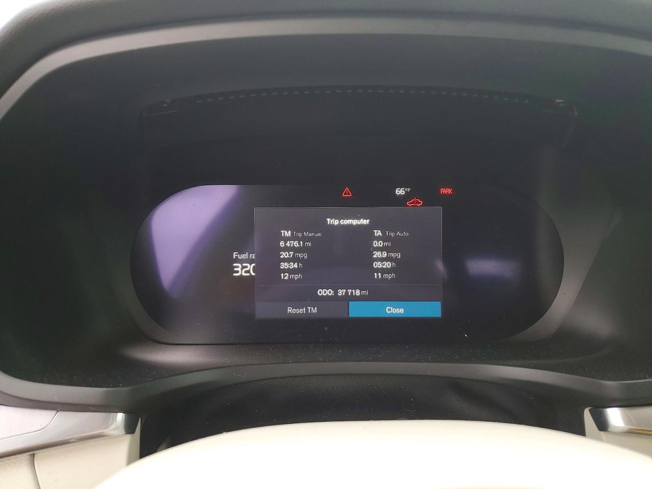 2023 VOLVO S60