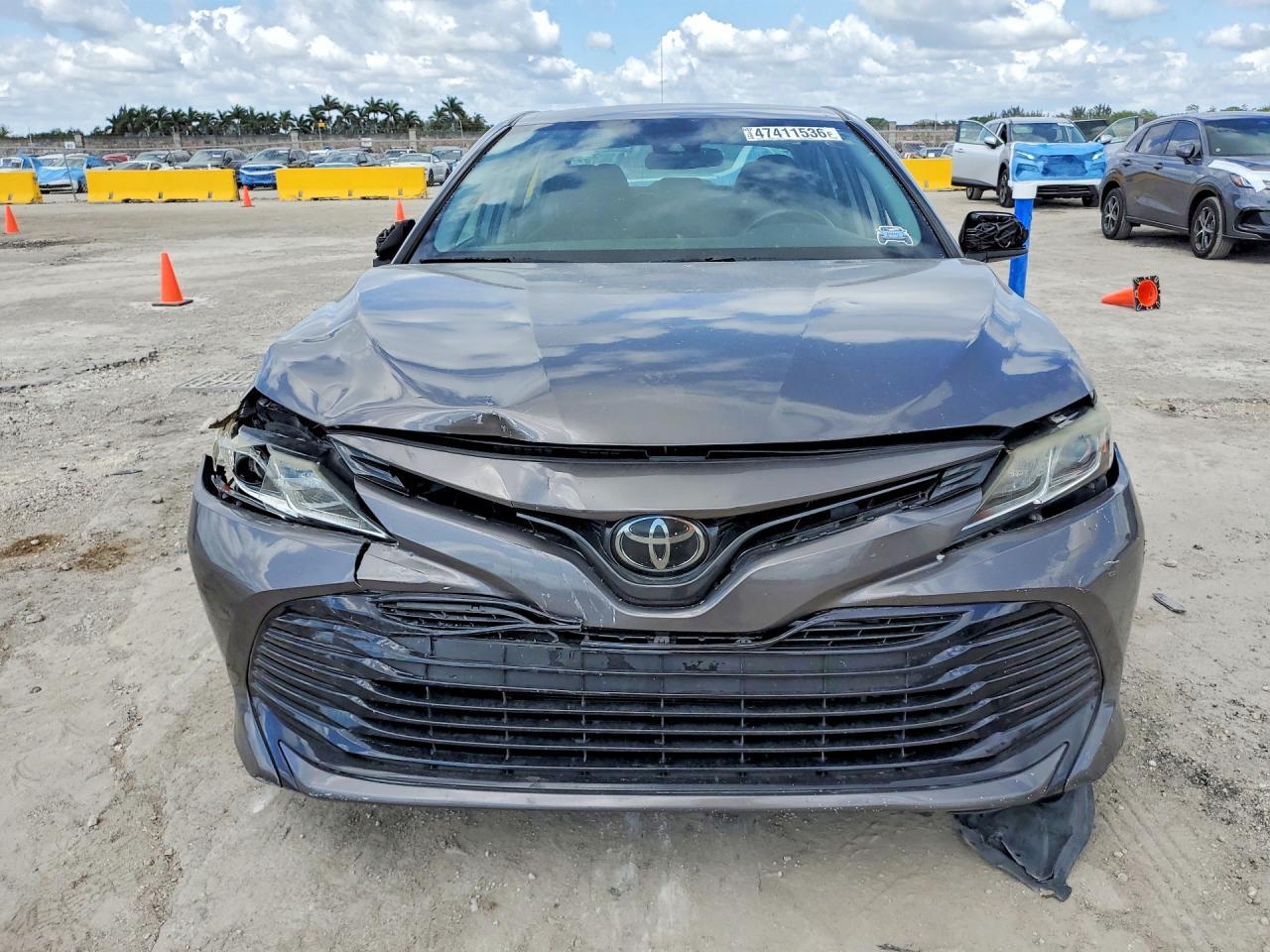 2019 TOYOTA CAMRY
