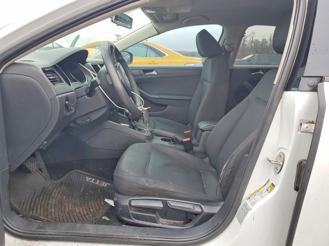 2016 VOLKSWAGEN JETTA