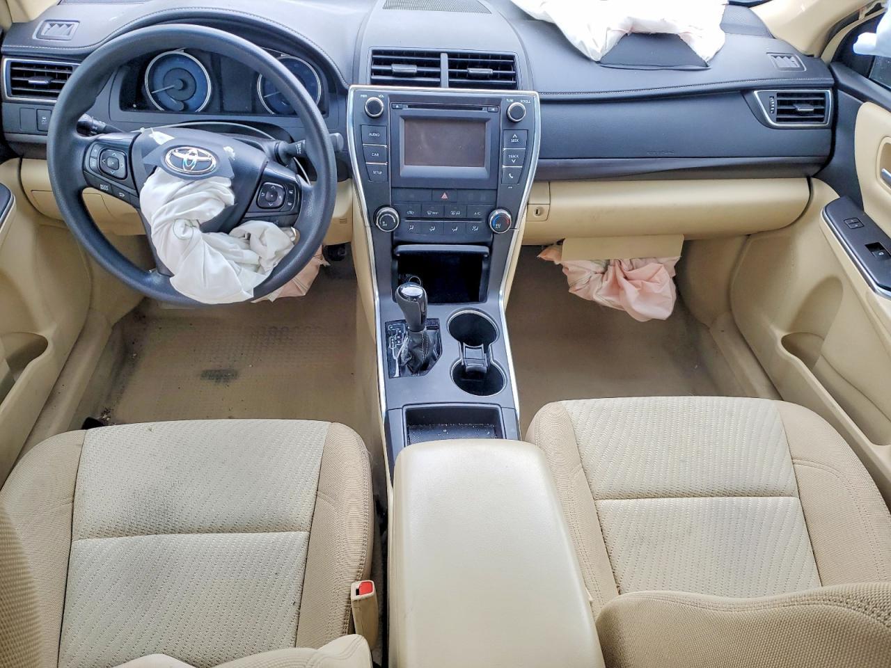 2016 TOYOTA CAMRY