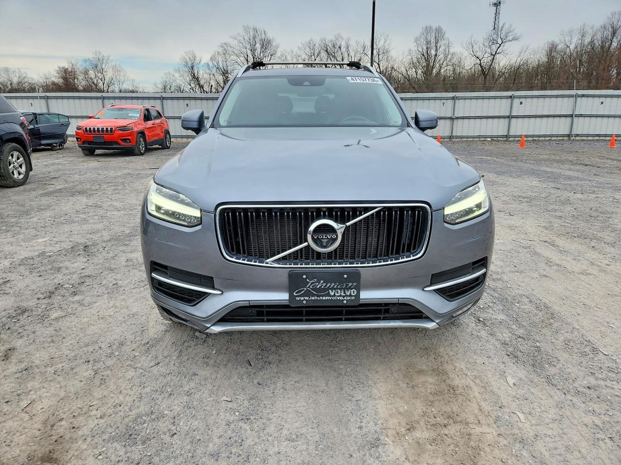 2017 VOLVO XC90