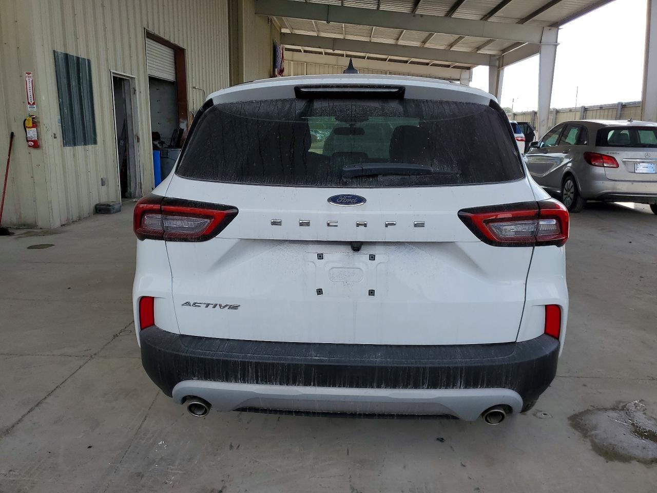 2023 FORD ESCAPE
