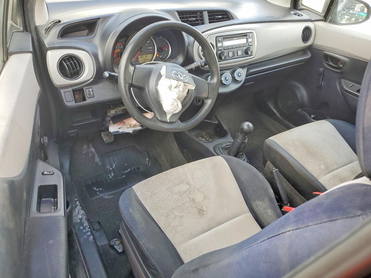 2012 TOYOTA YARIS