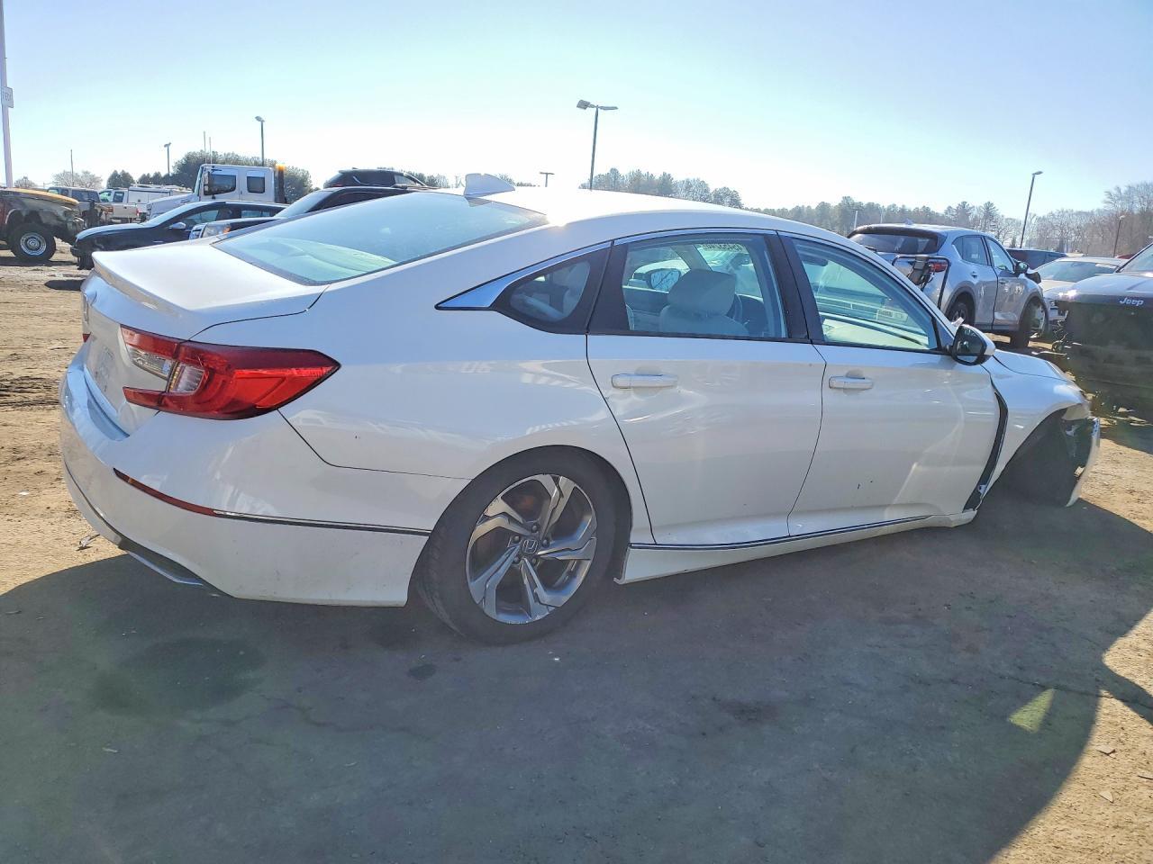 2019 HONDA ACCORD