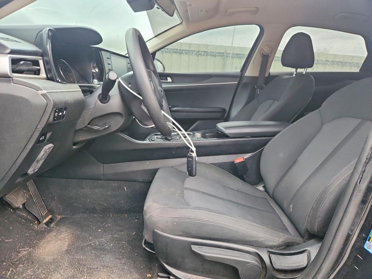 2022 KIA K5