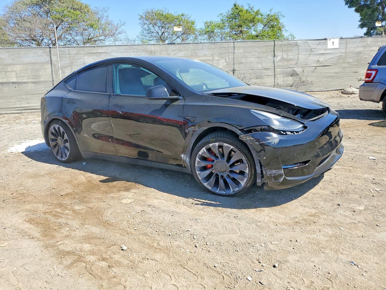 2021 TESLA MODEL Y