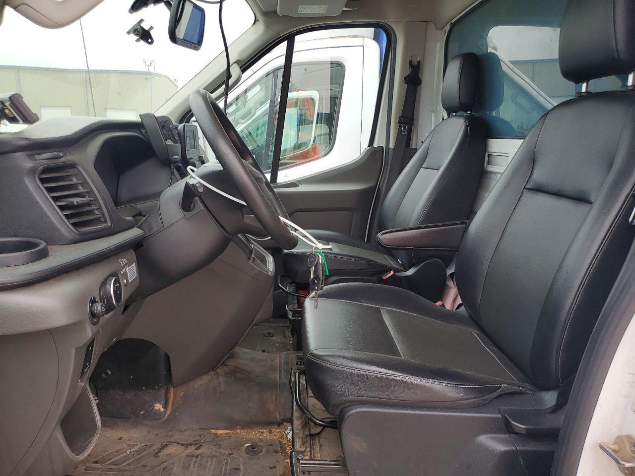 2022 FORD Transit