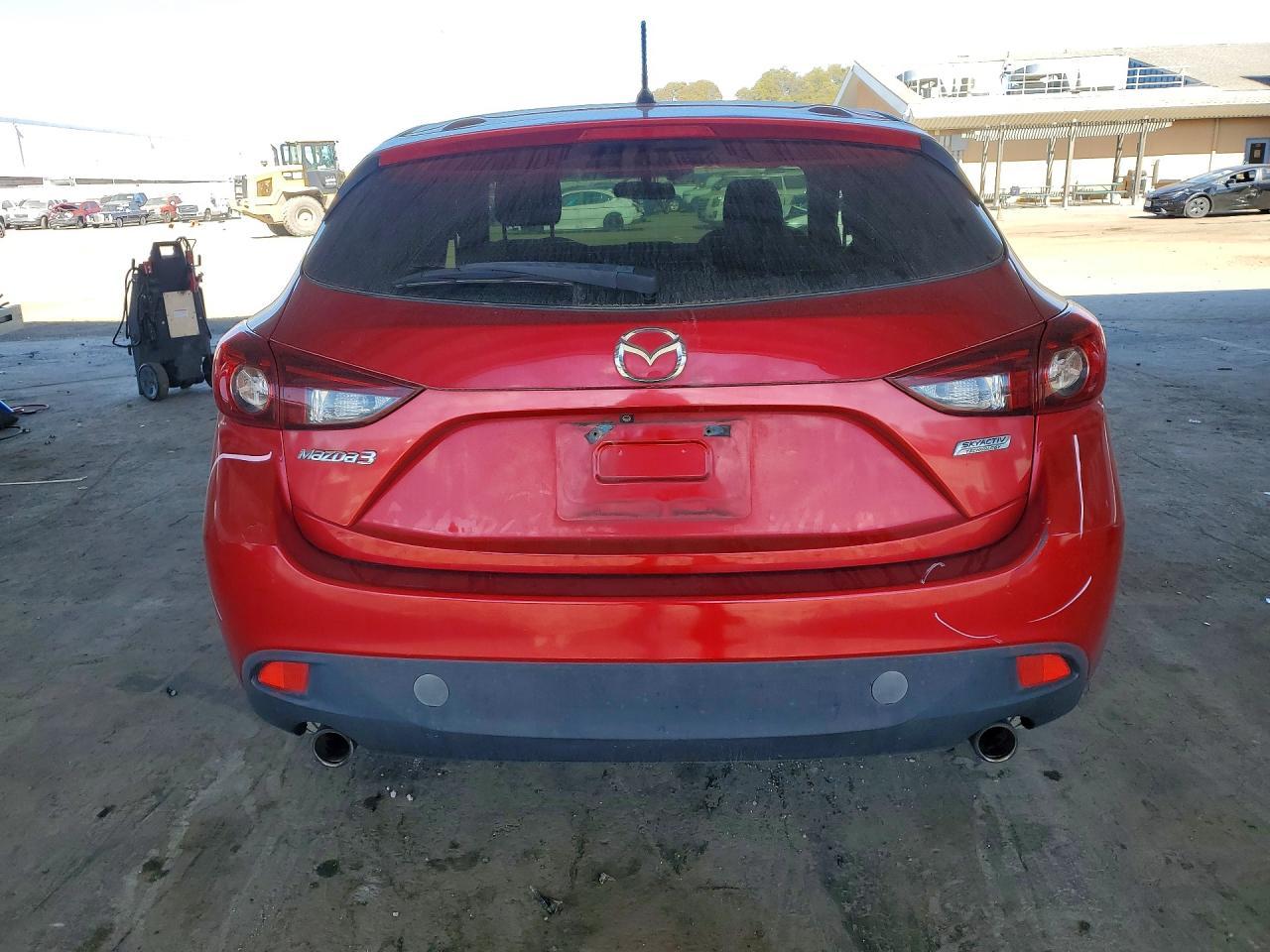 2016 MAZDA 3