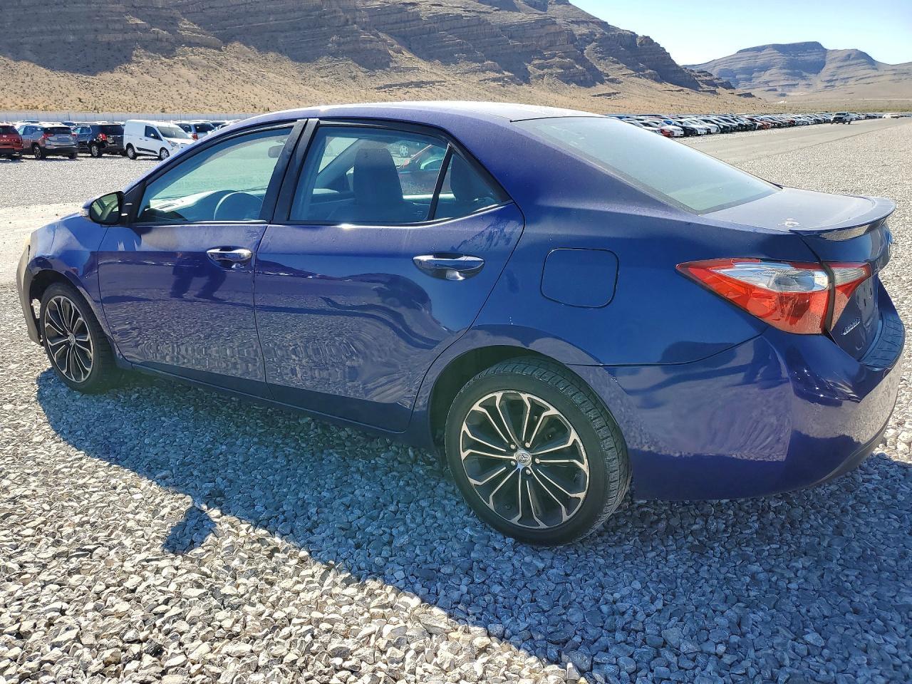 2015 TOYOTA COROLLA