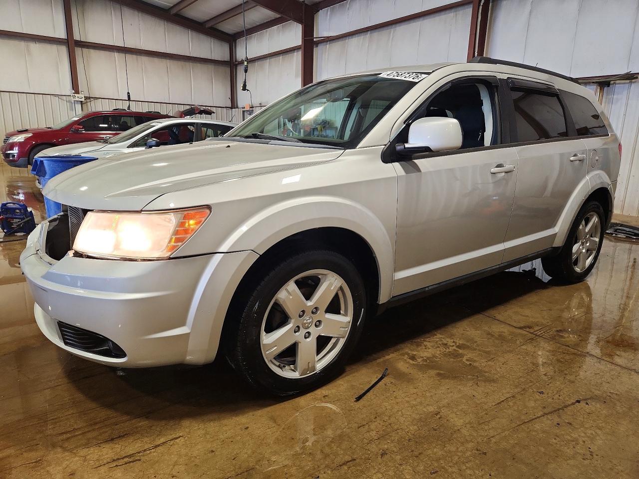 2010 DODGE JOURNEY