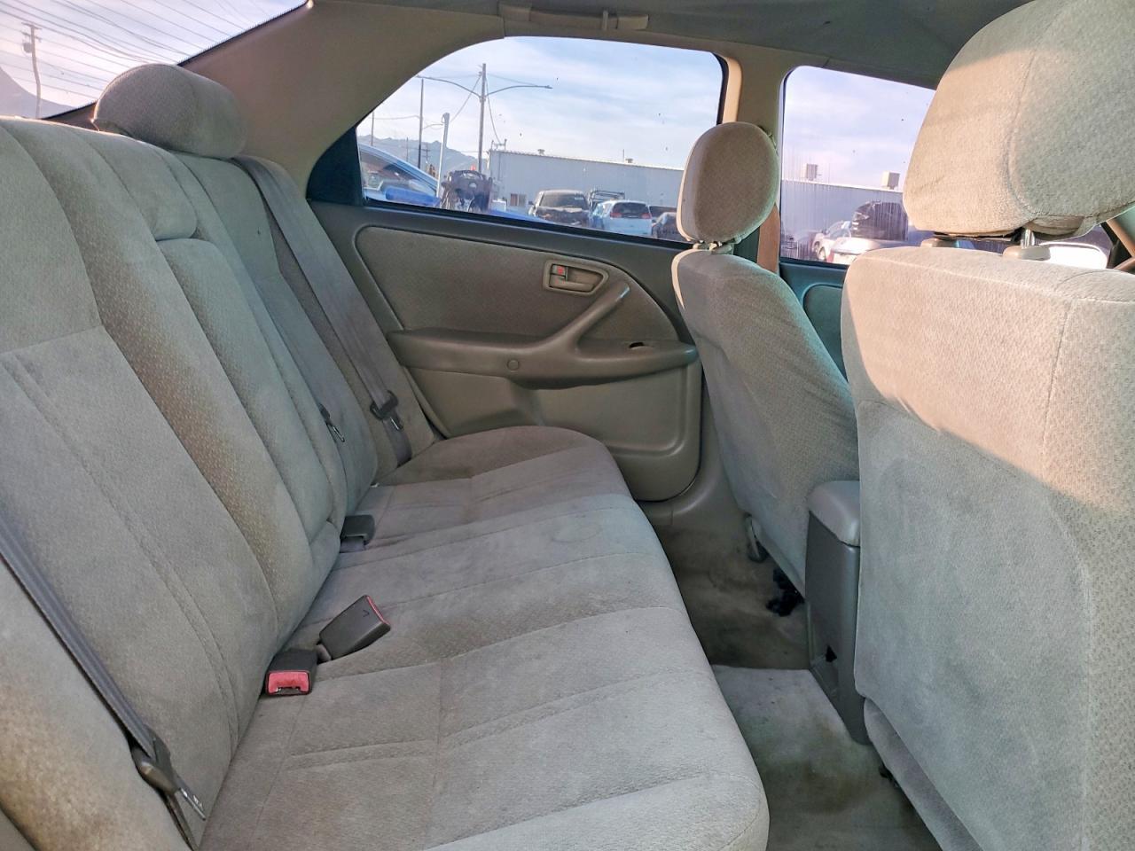 2000 TOYOTA CAMRY