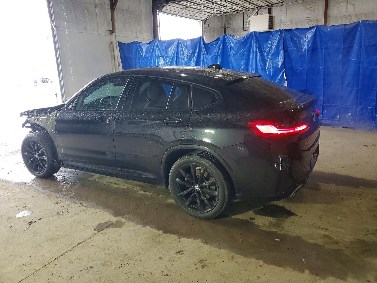 2022 BMW X4