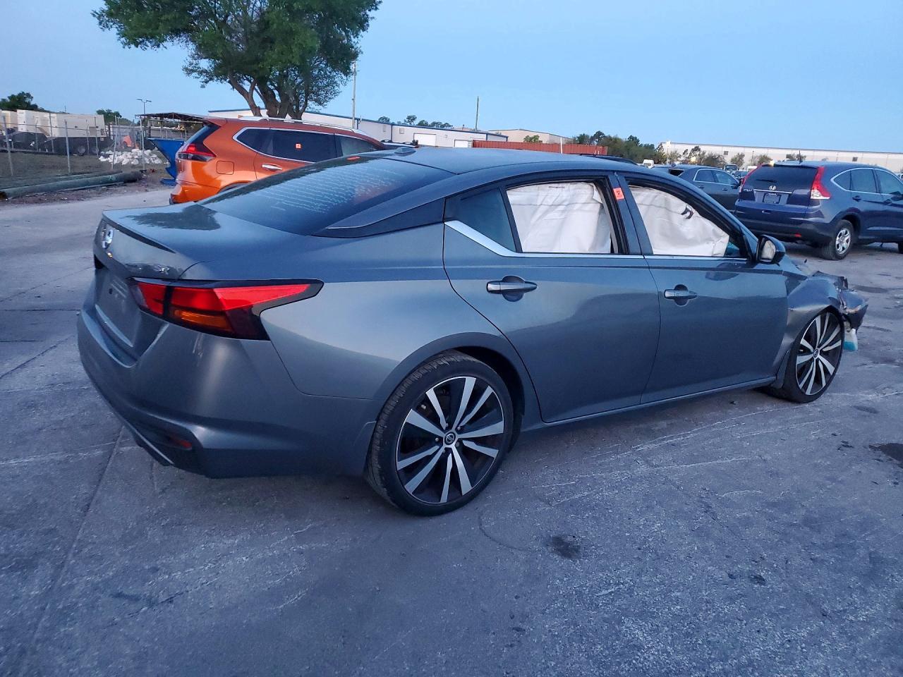2020 NISSAN ALTIMA