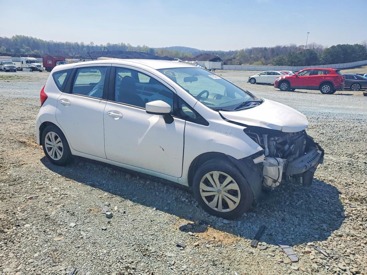 2017 NISSAN Versa Note