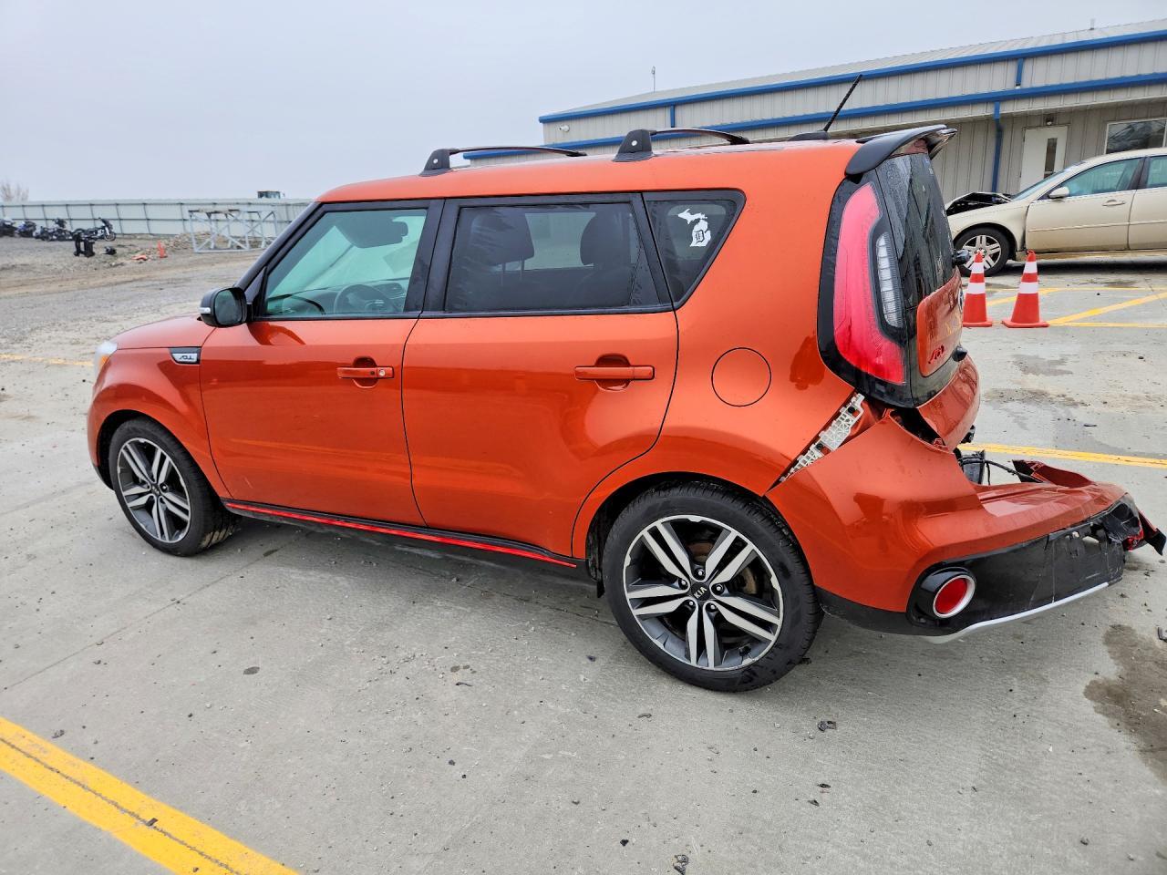 2018 KIA SOUL +