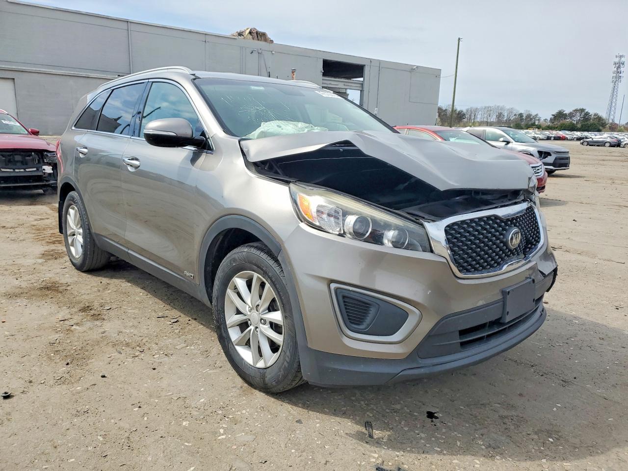 2016 KIA SORENTO