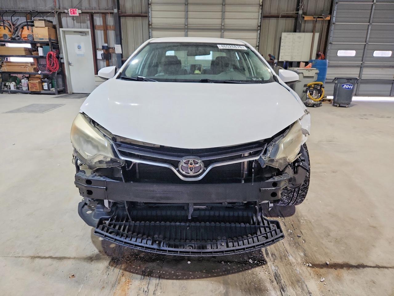 2015 TOYOTA COROLLA