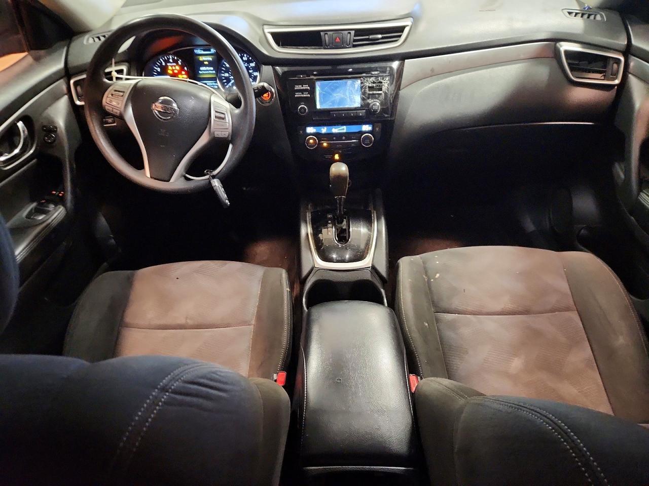 2015 NISSAN ROGUE
