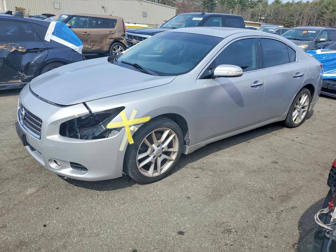 2011 NISSAN ALTIMA