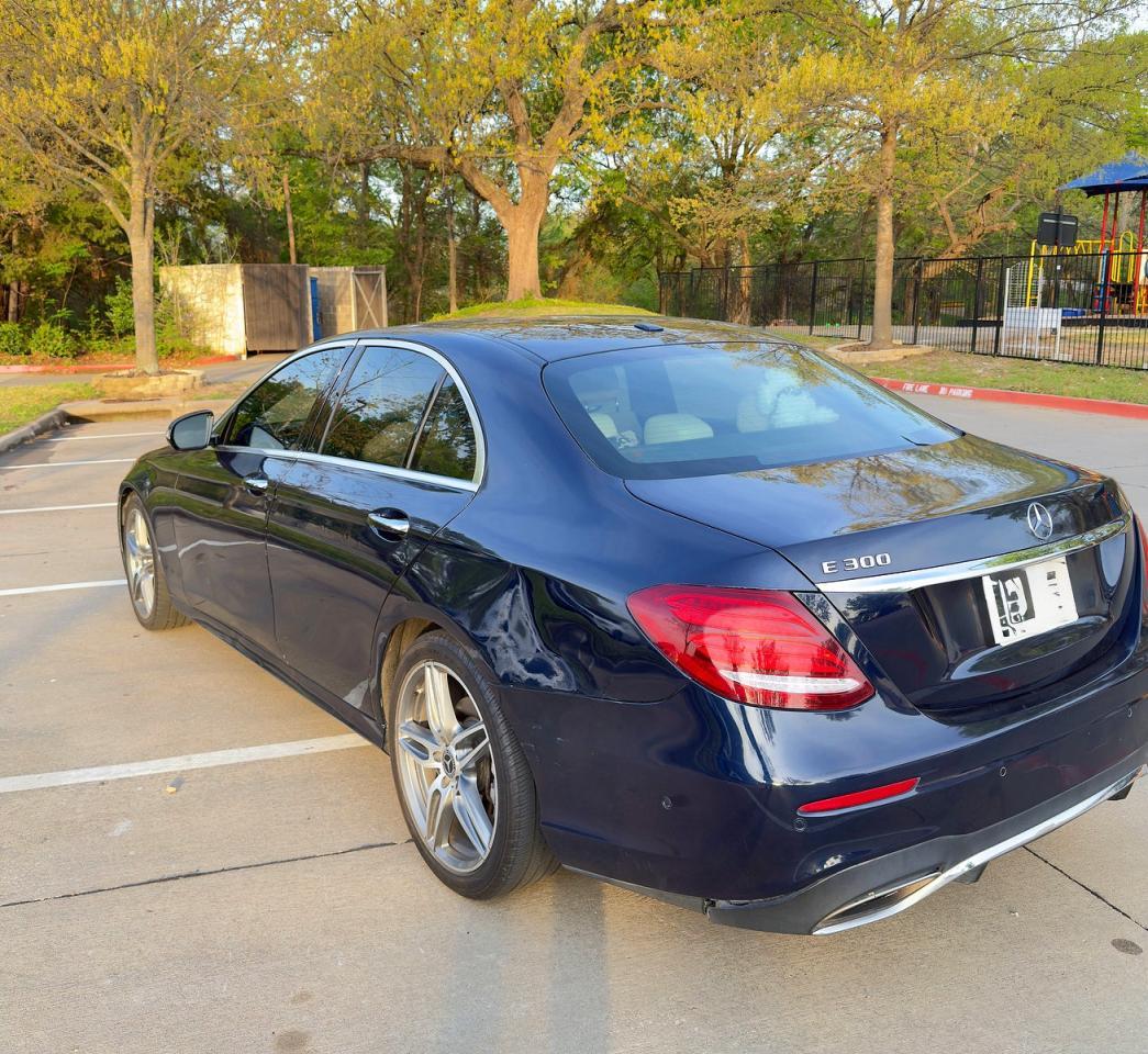 2018 MERCEDES-BENZ E-Class