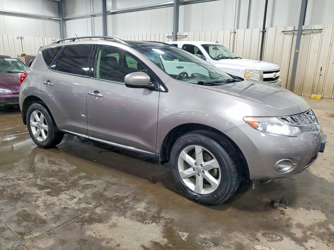 2010 NISSAN MURANO