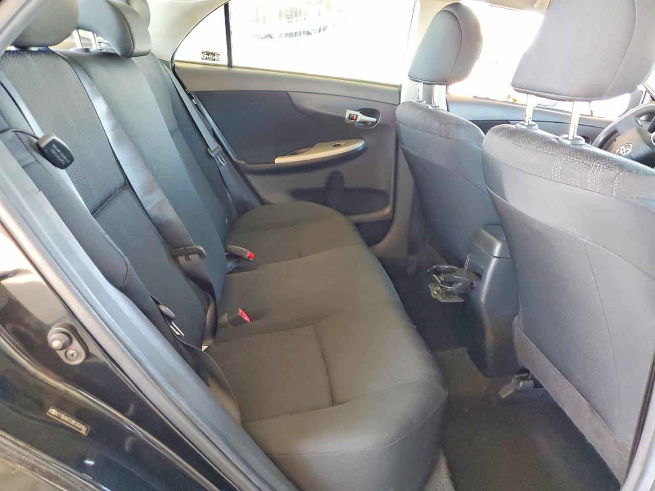 2011 TOYOTA COROLLA
