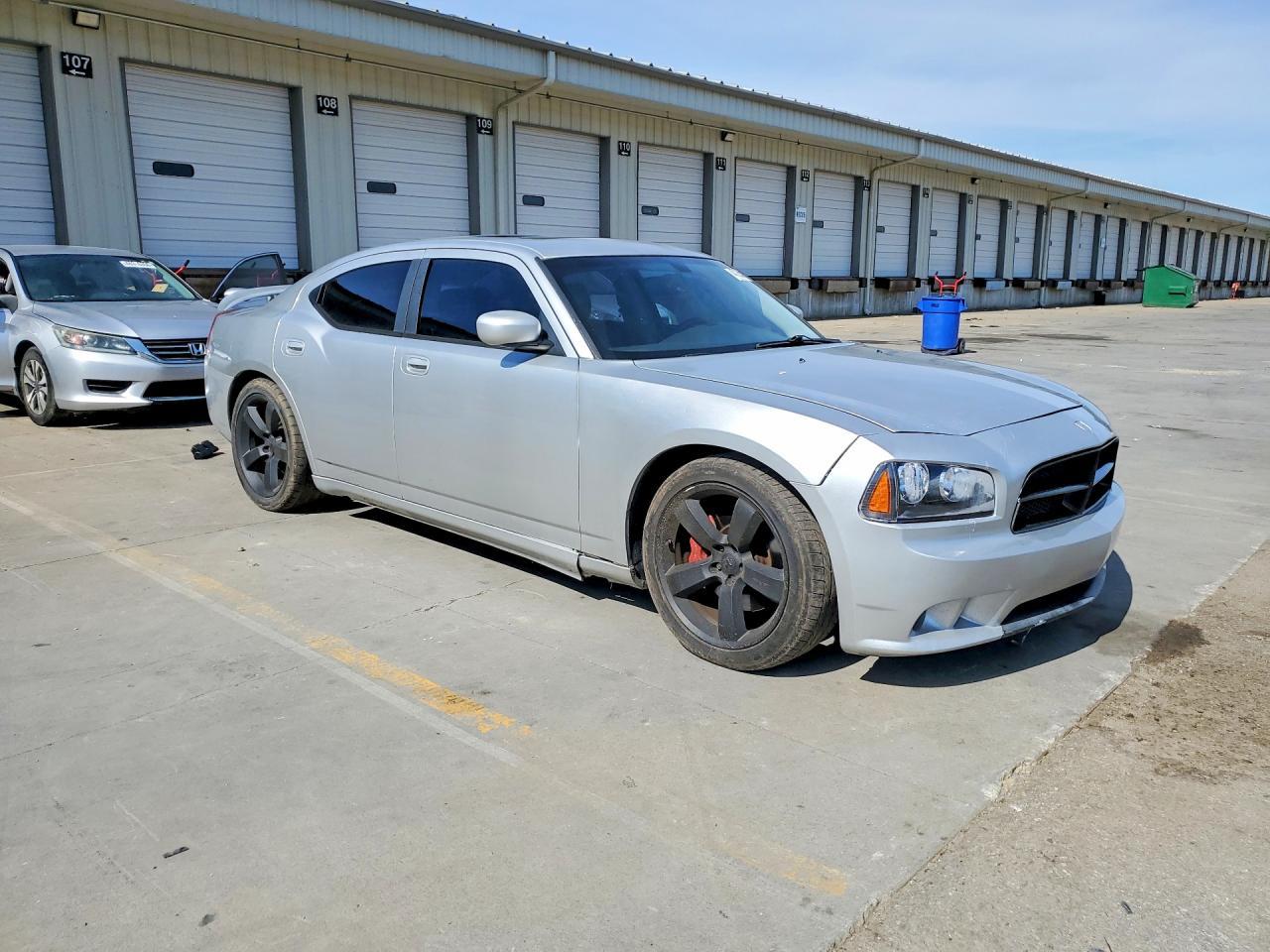 2006 DODGE CHARGER